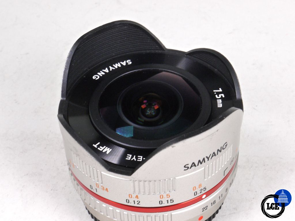 Samyang 7.5mm F3.5 UMC Fisheye MFT - Micro 4/3rds Fitting