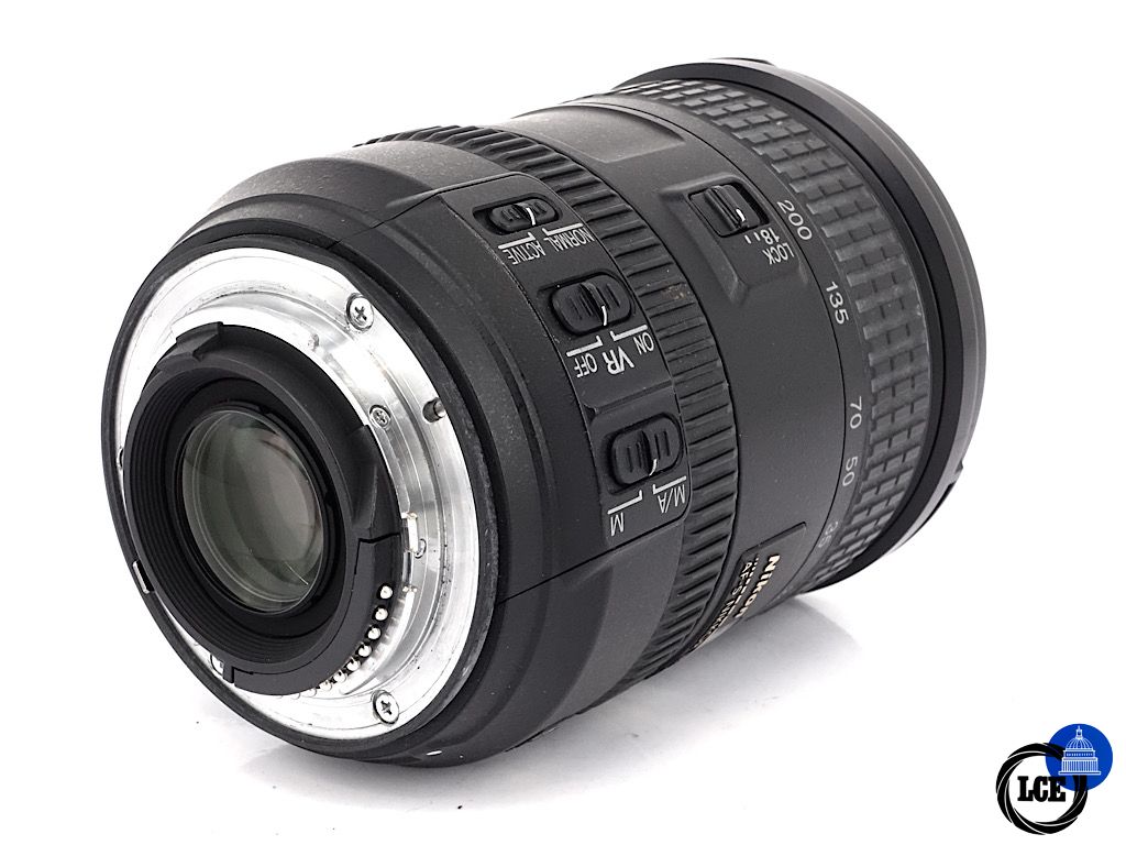 Nikon AF-S 18-200mm F3.5-5.6  DX | 4*