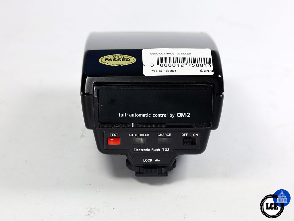 Olympus T32 Flash 