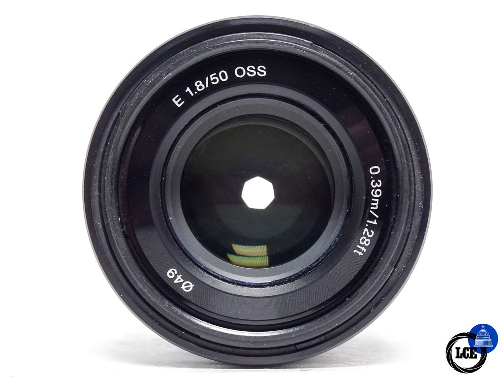 Sony E 50mm f/1.8 OSS