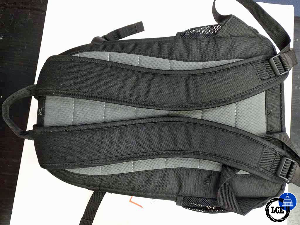 LowePro BP 150 Back Pack