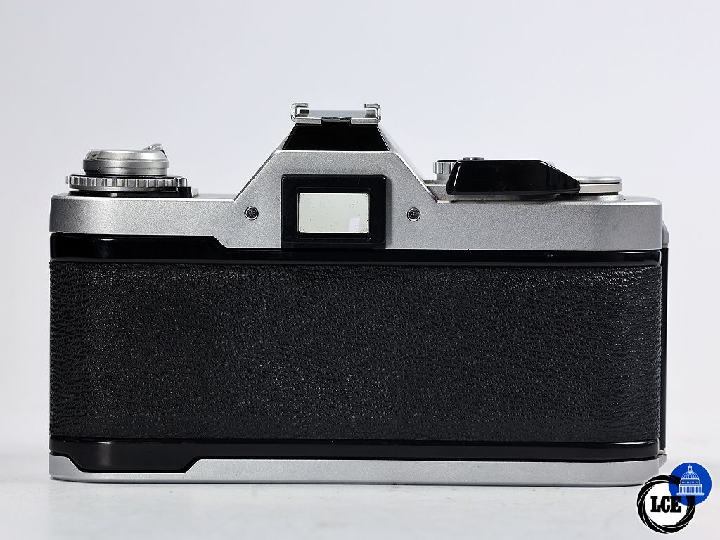 Canon AV-1 Body