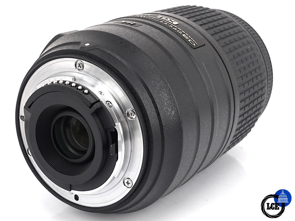 Nikon AF-S 55-300mm F4.5-5.6 DX VR | 4*