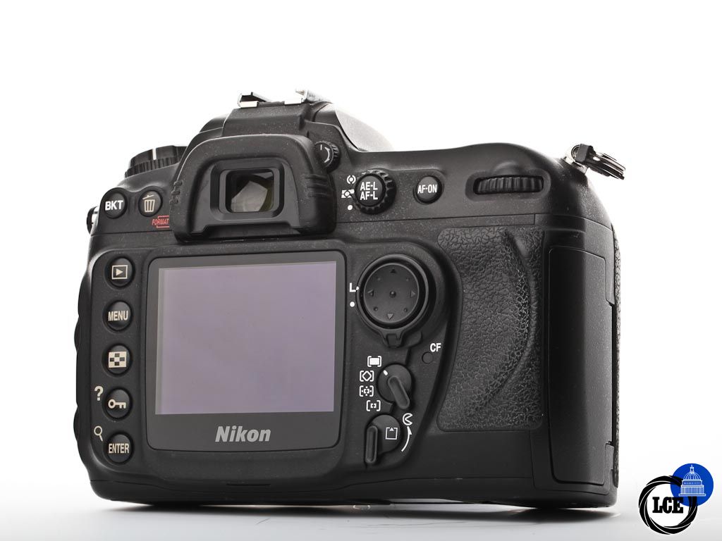 Nikon D200 + 18-135mm F/3.5-5.6G | 1017149