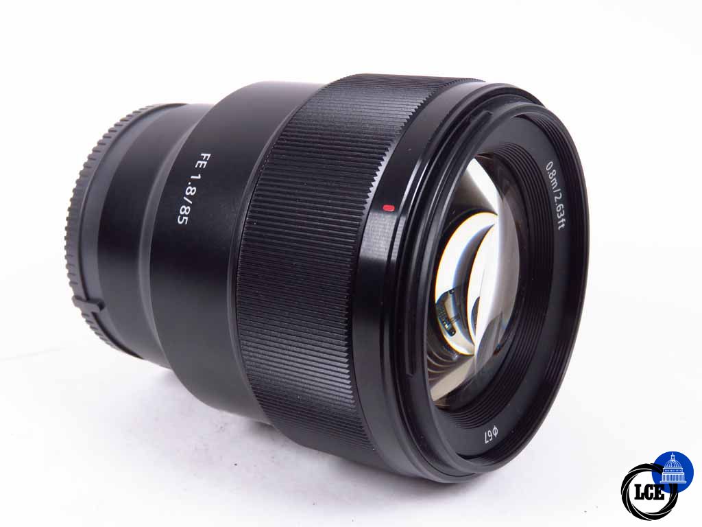 Sony FE 85mm f1.8