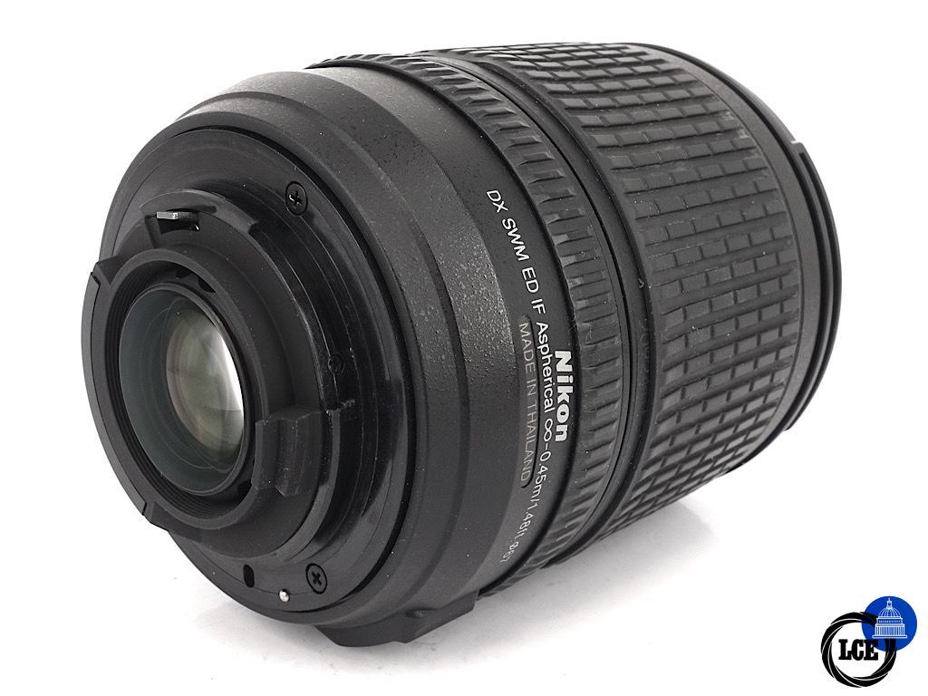 Nikon AF-S 18-135mm F3.5-5.6G ED DX | 4*