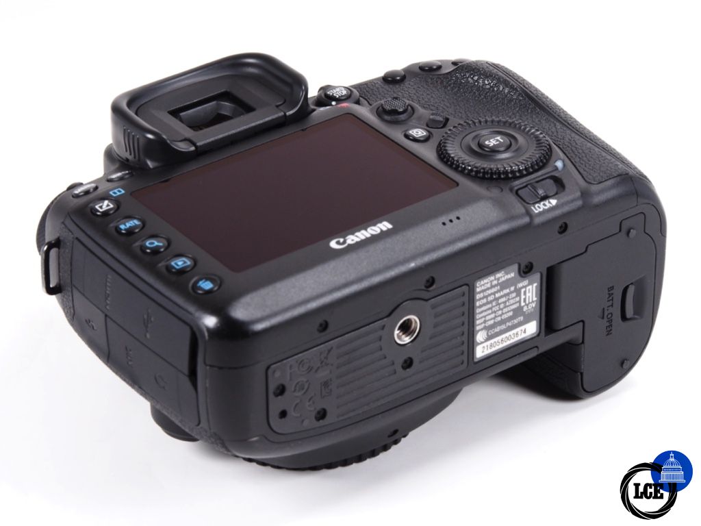 Canon 5D IV Body (With C-LOG update)