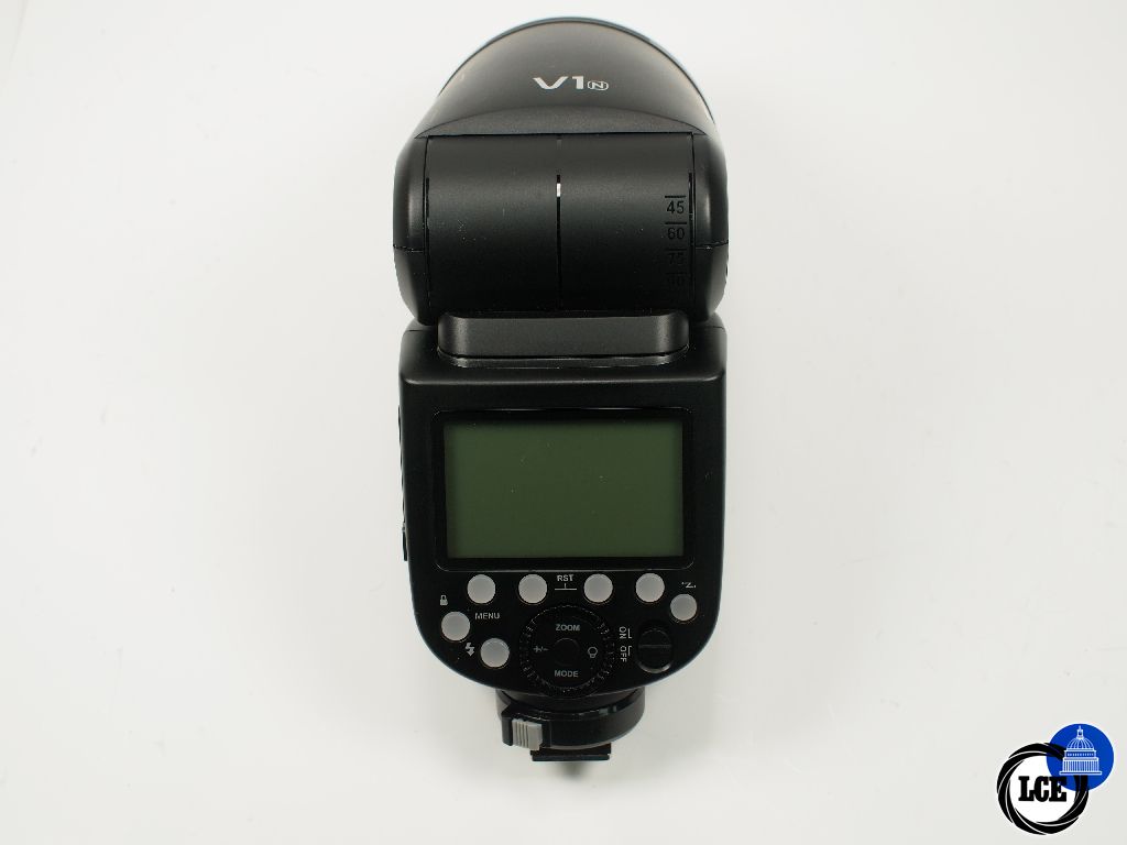 Godox V1 flash for Nikon