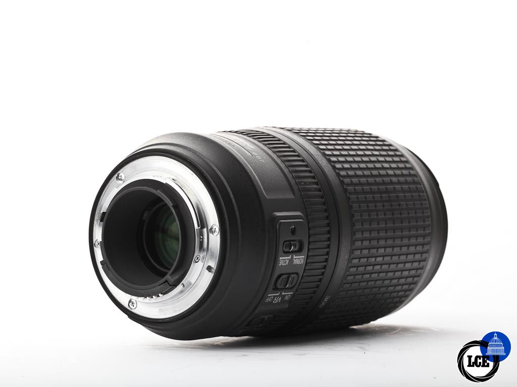 Nikon AF-S Nikkor 70-300mm f/4.5-6 G VR | 10111786