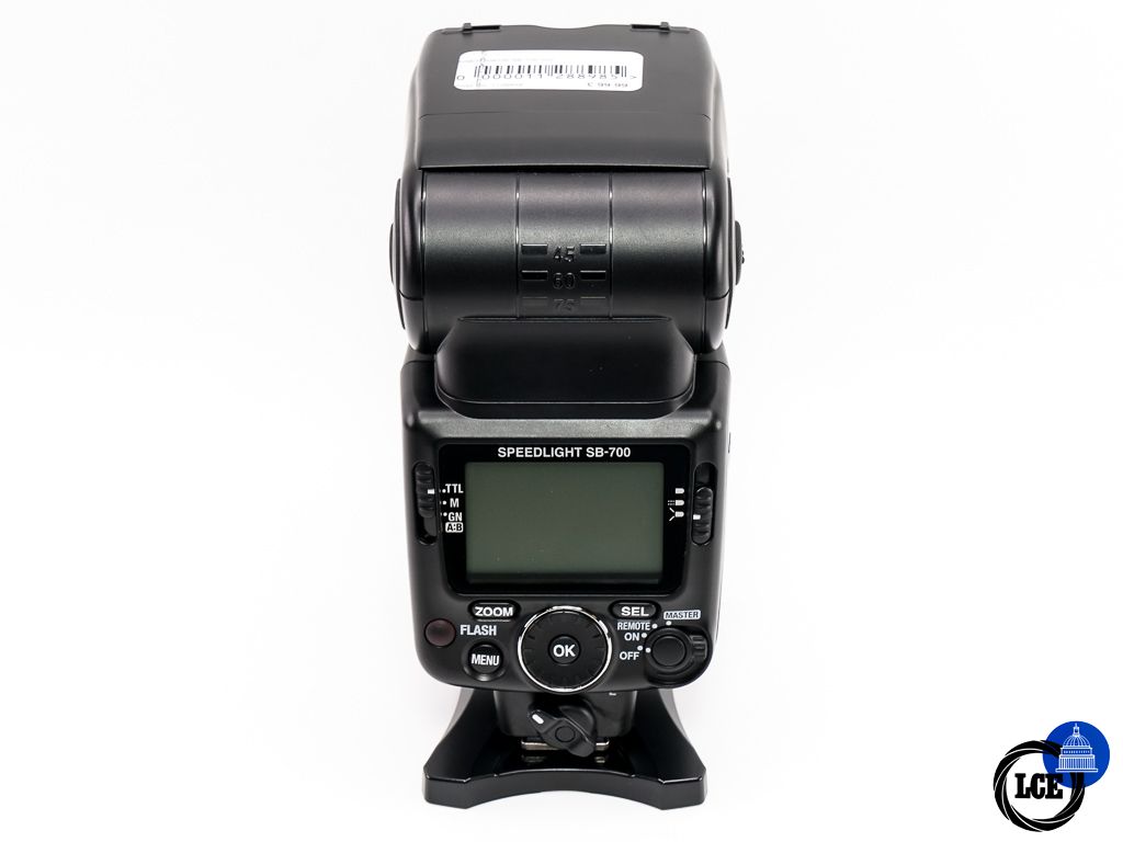 Nikon SPEEDLIGHT SB-700