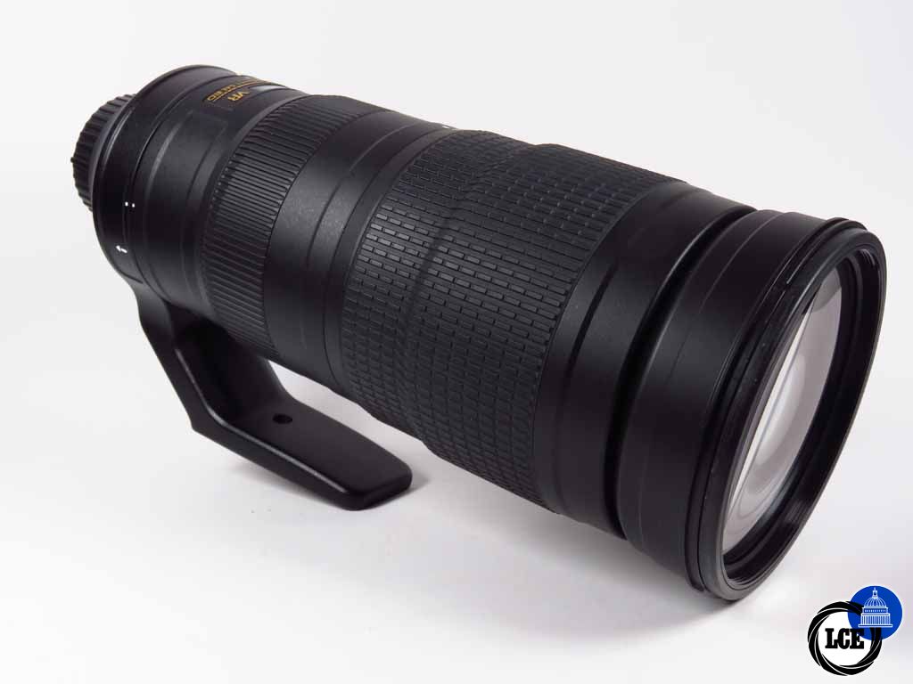 Nikon 200-500mm f5.6 E VR ED