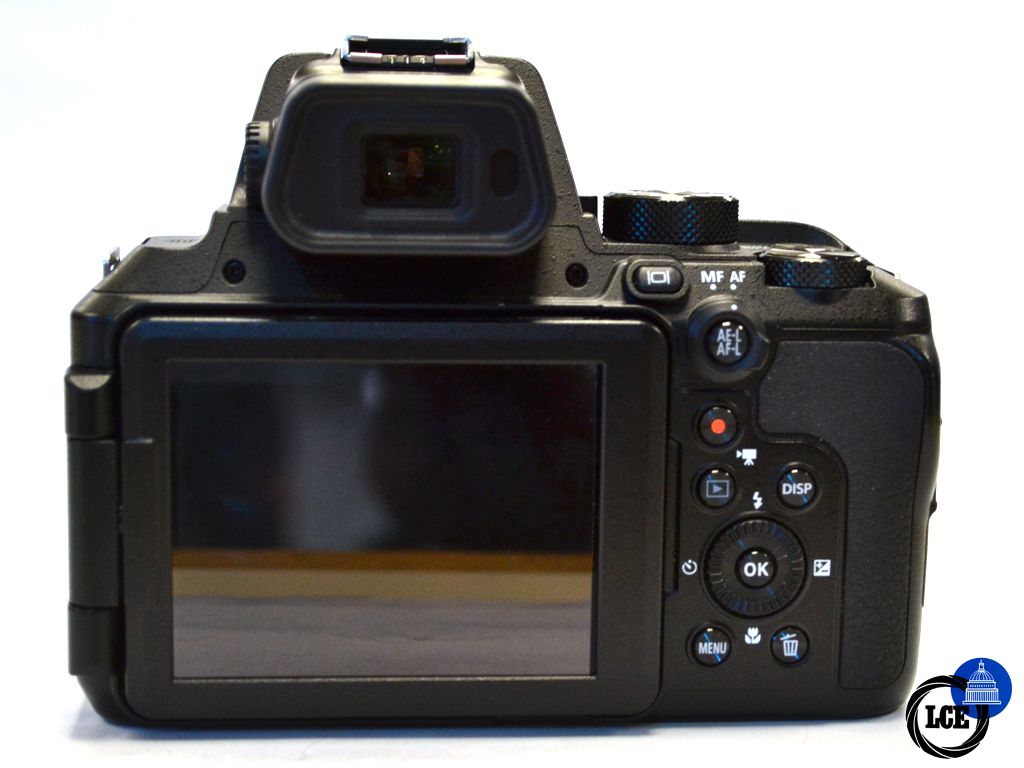 Nikon Coolpix P950