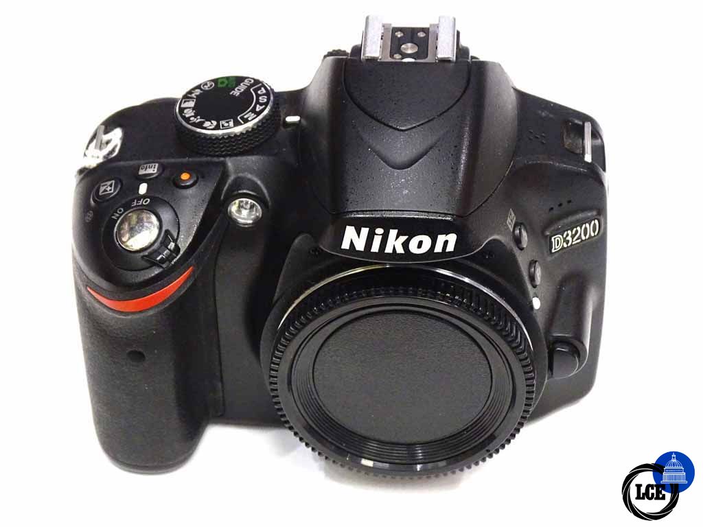 Nikon D3200 Body