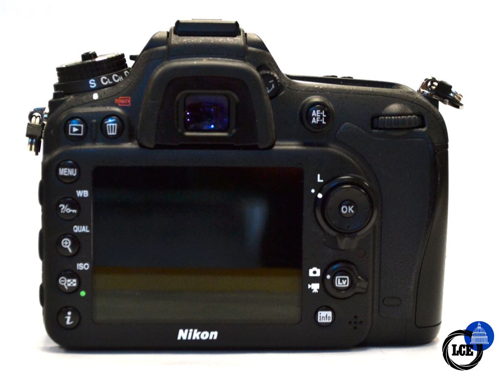 Nikon D7100 (Body only)