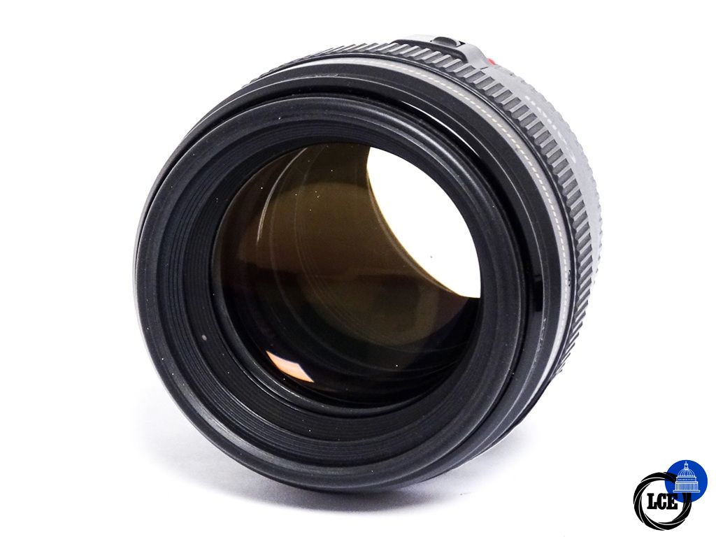 Canon EF 85mm f/1.8 USM