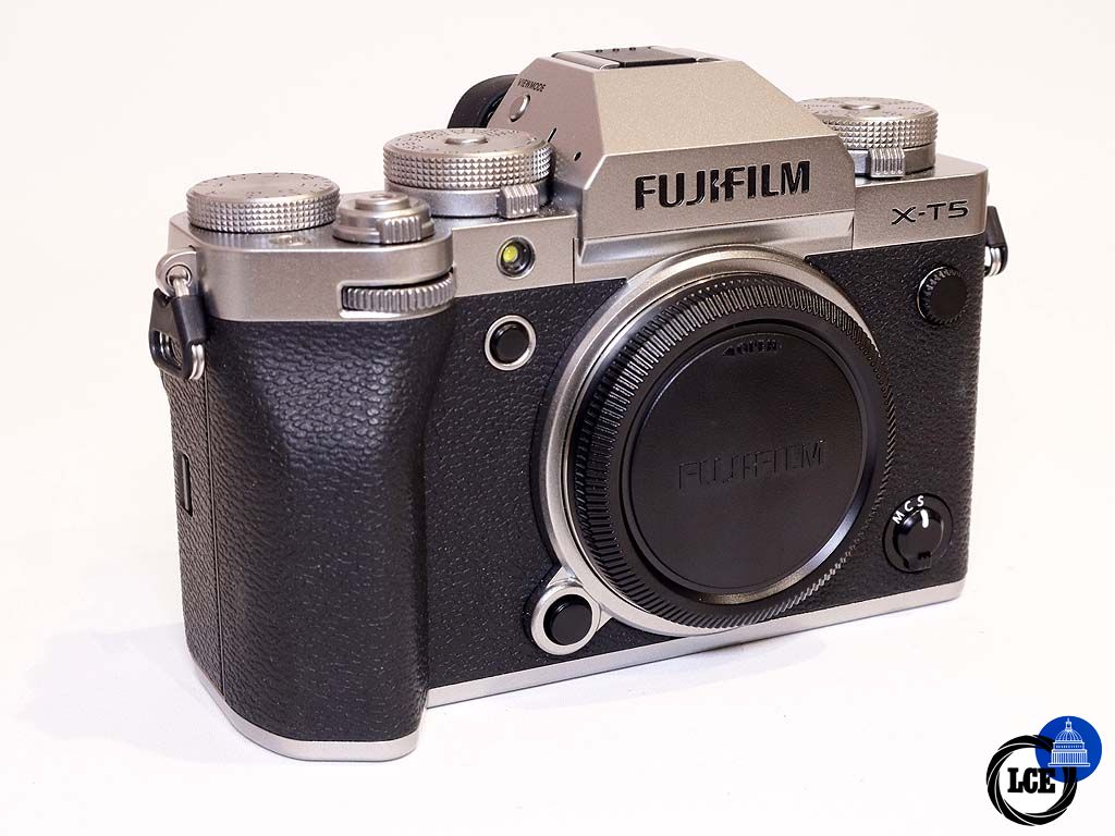 FujiFilm X-T5 Body Silver