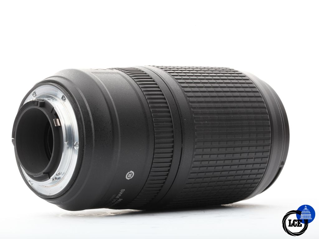 Nikon AF-S 70-300mm f/4.5-5.6G ED VR | 10111982