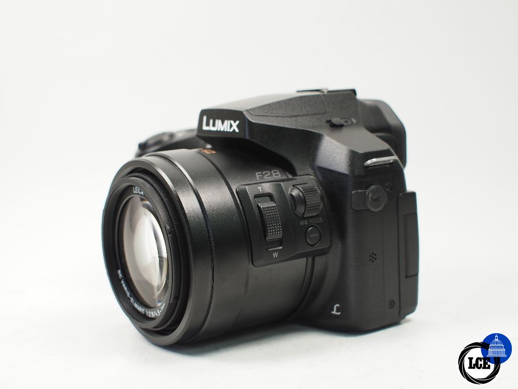 Panasonic FZ330 