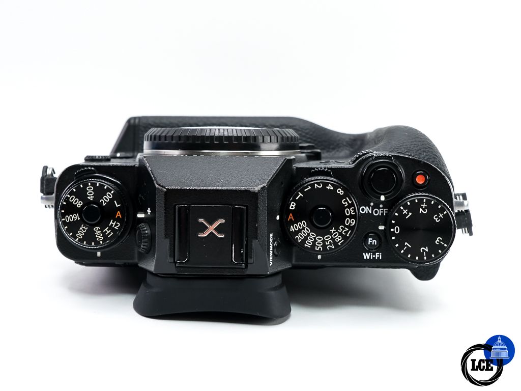 FujiFilm X-T1 + Battery Grip