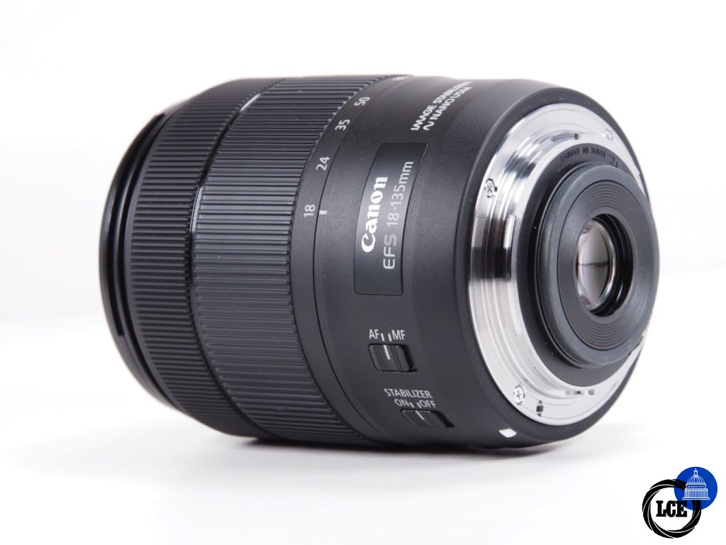 Canon 18-135mm F3.5-5.6 IS USM EF-S