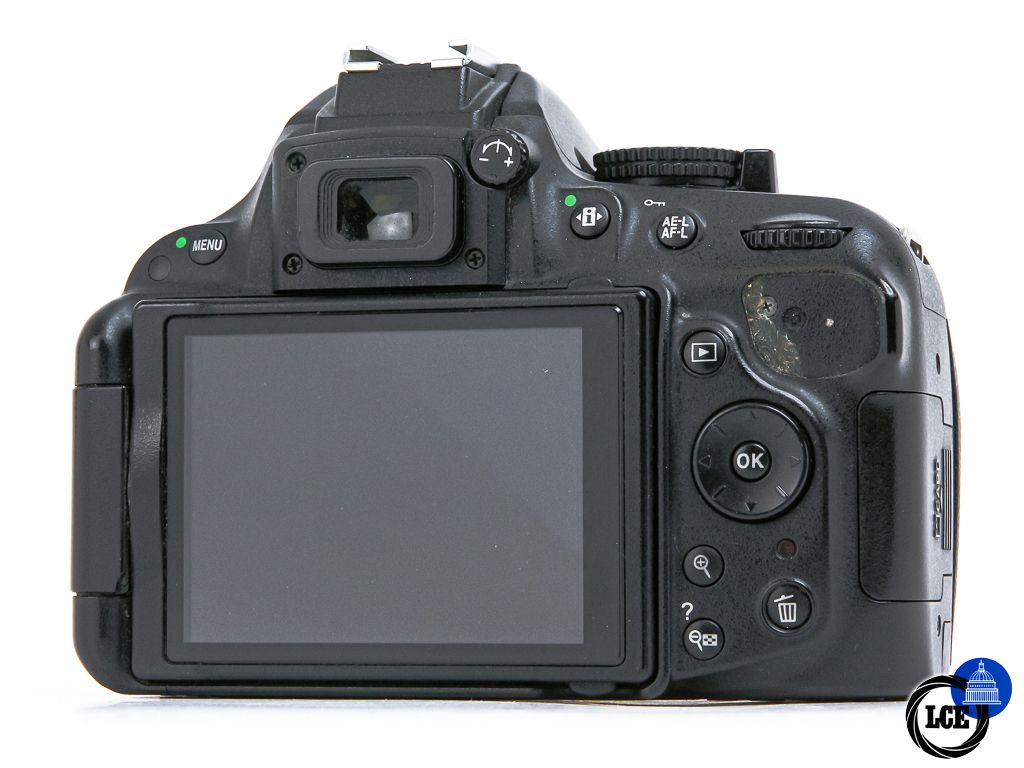 Nikon D5200 Body **120k Shutter Count**