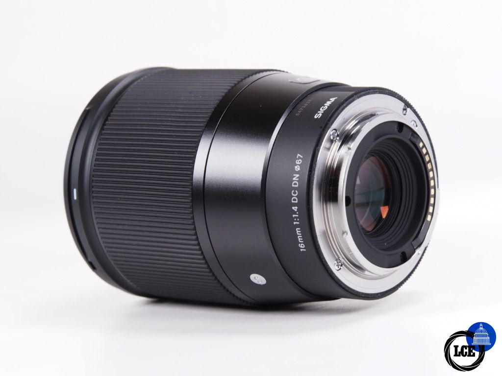 Sigma 16mm F1.4 DC DN, Sony E