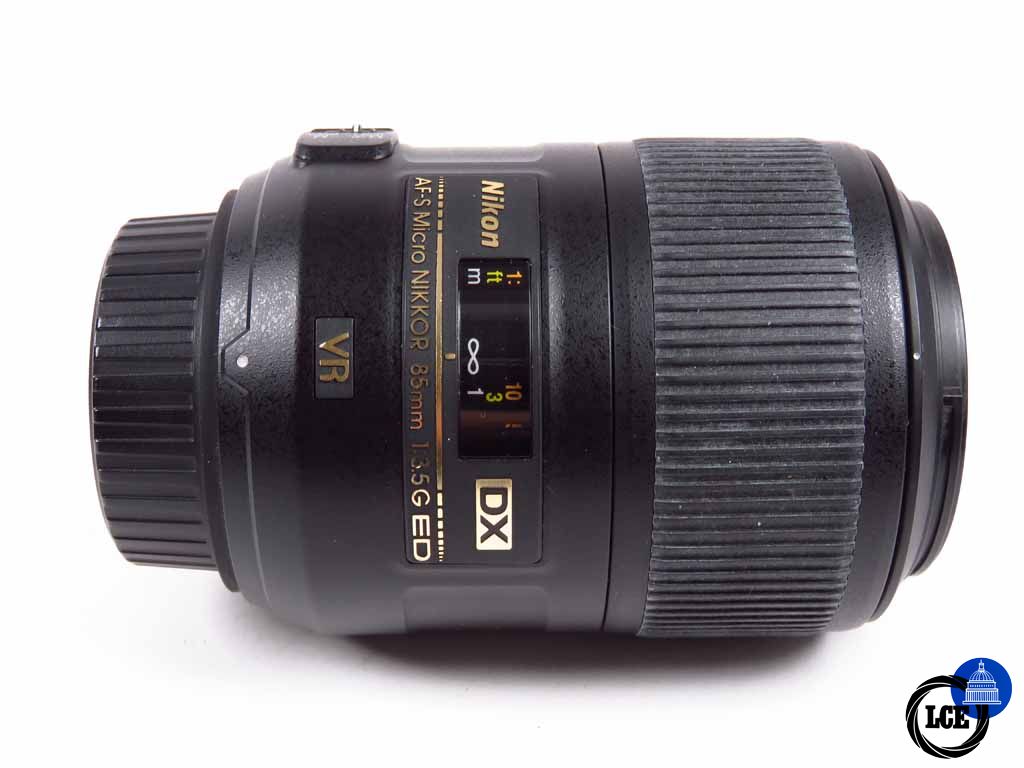 Nikon 85mm f3.5 DX ED VR Macro