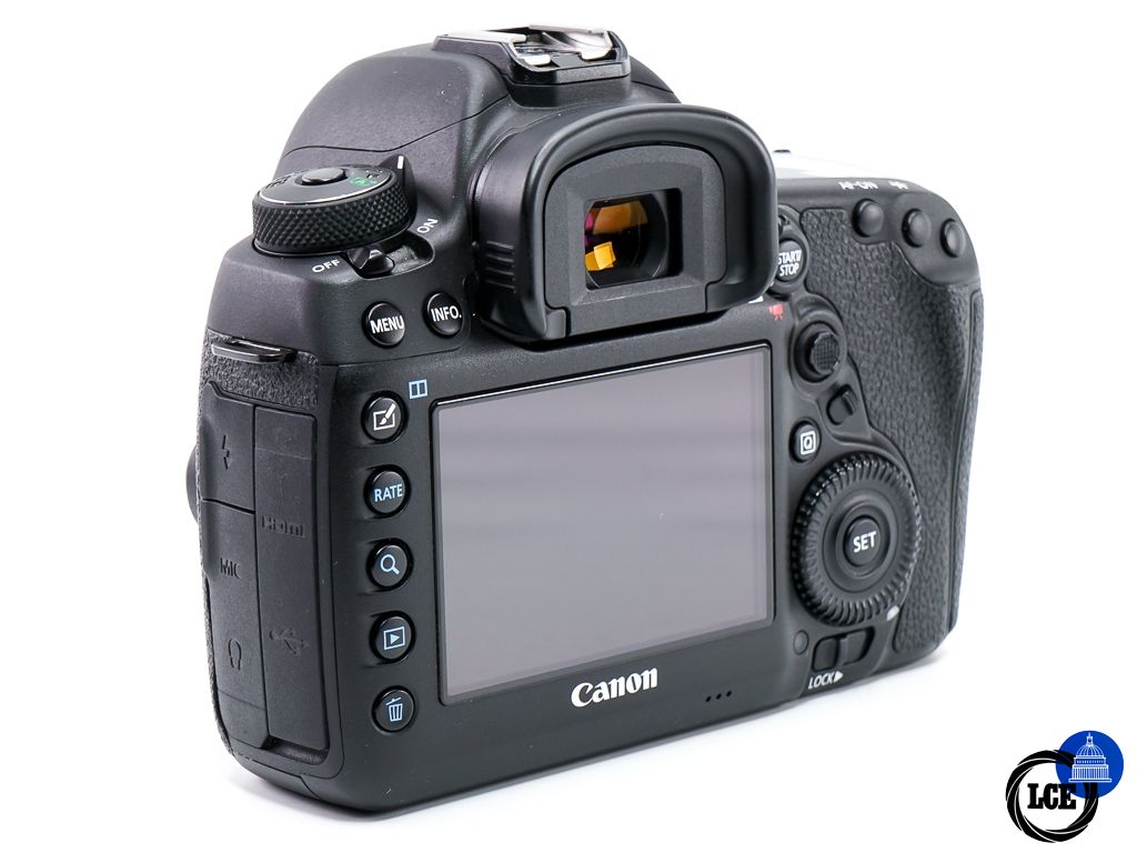 Canon EOS 5D MK IV Body * BOXED *