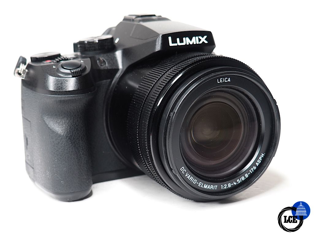 Panasonic Lumix FZ2000