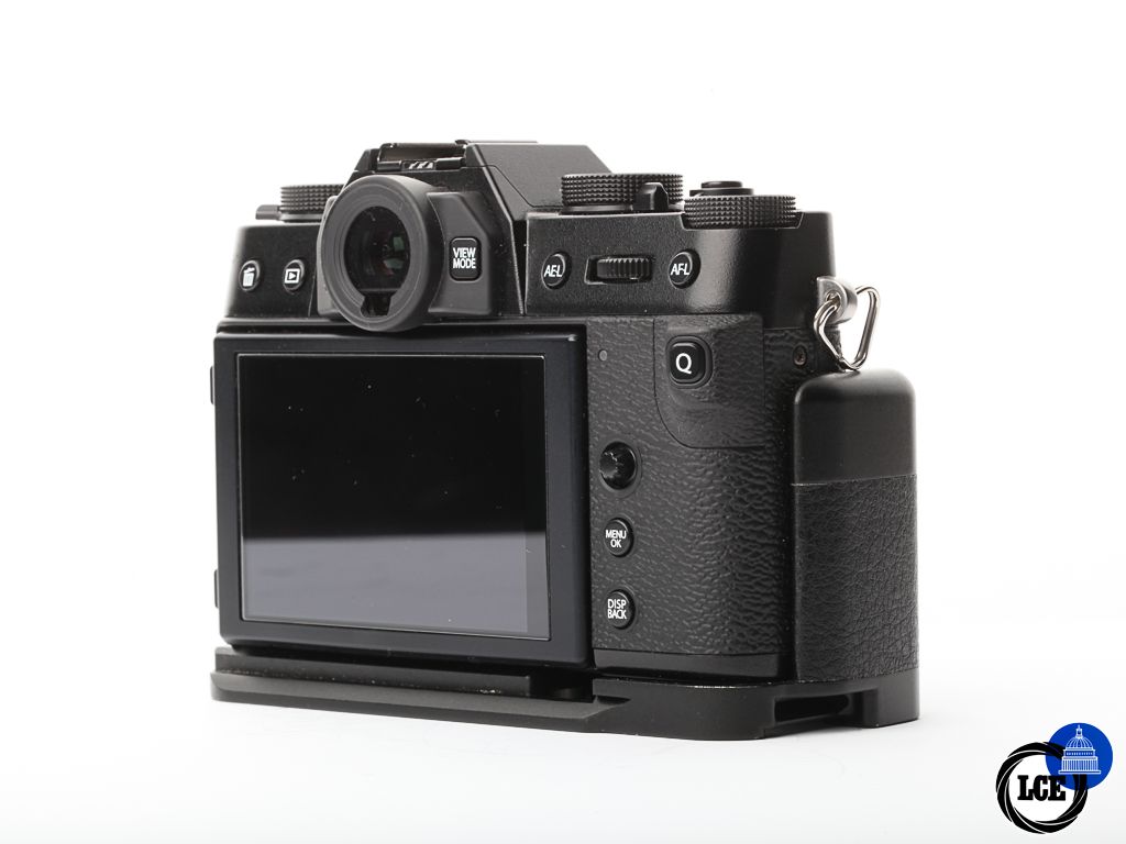 FujiFilm X-T30 Body + Grip | 10111973