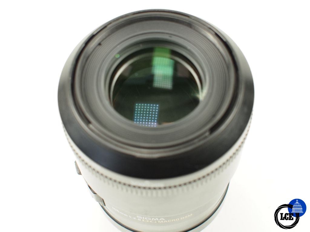 Sigma FX 105mm f2.8 DG Macro OS HSM