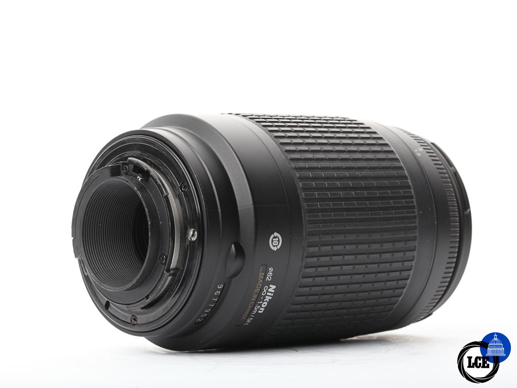 Nikon AF 70-300mm f/4-5.6G | 10112444