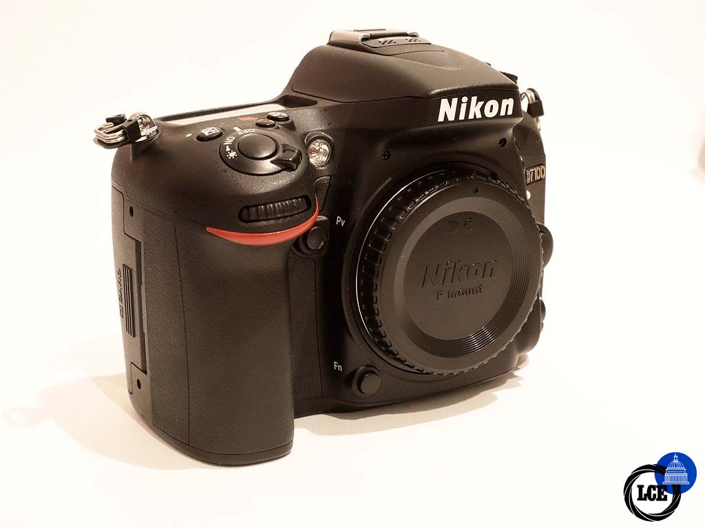 Nikon D7100 Body