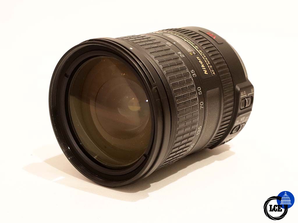 Nikon AF-S 18-200mm f3.5-5.6 G DX VR