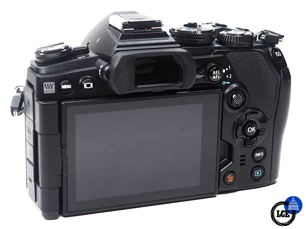 Olympus E-M1 III with Grip