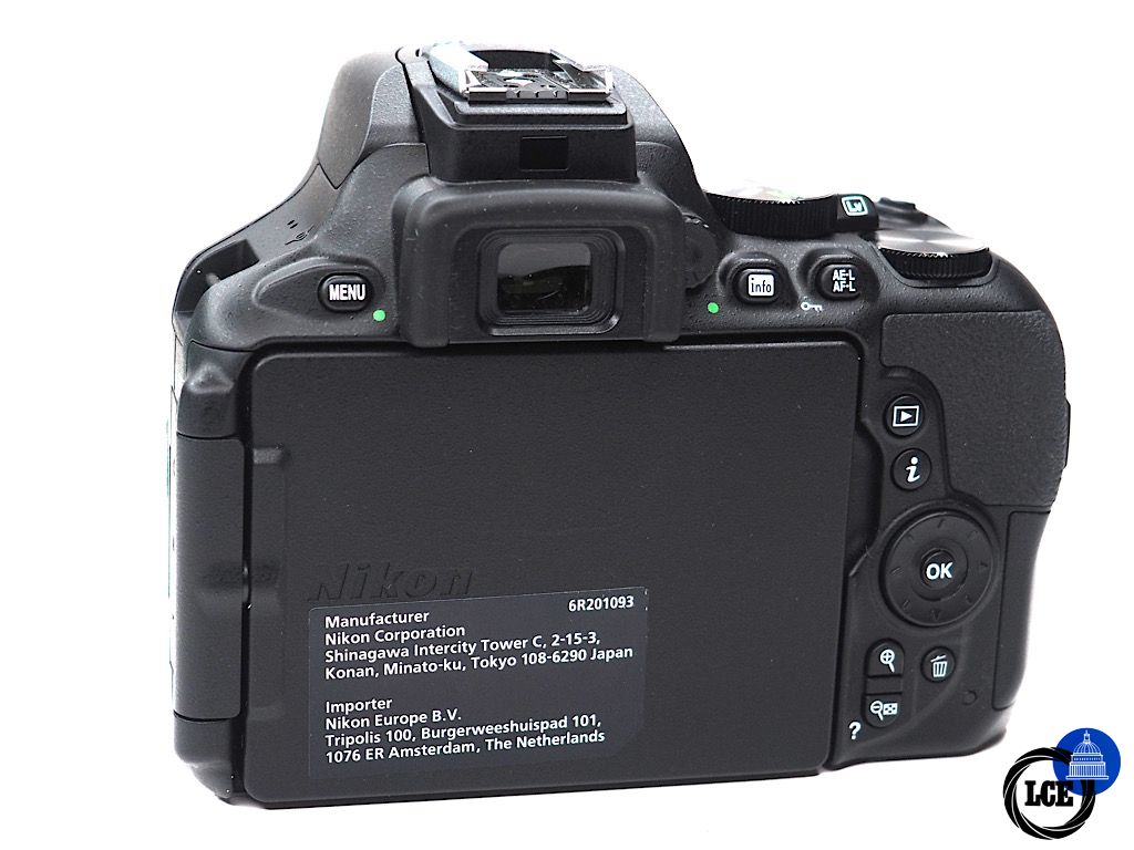 Nikon D5600 Body