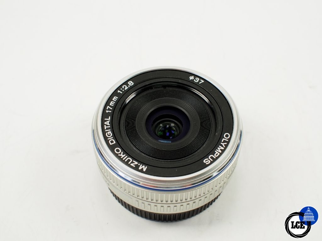 Olympus MFT 17mm f2.8