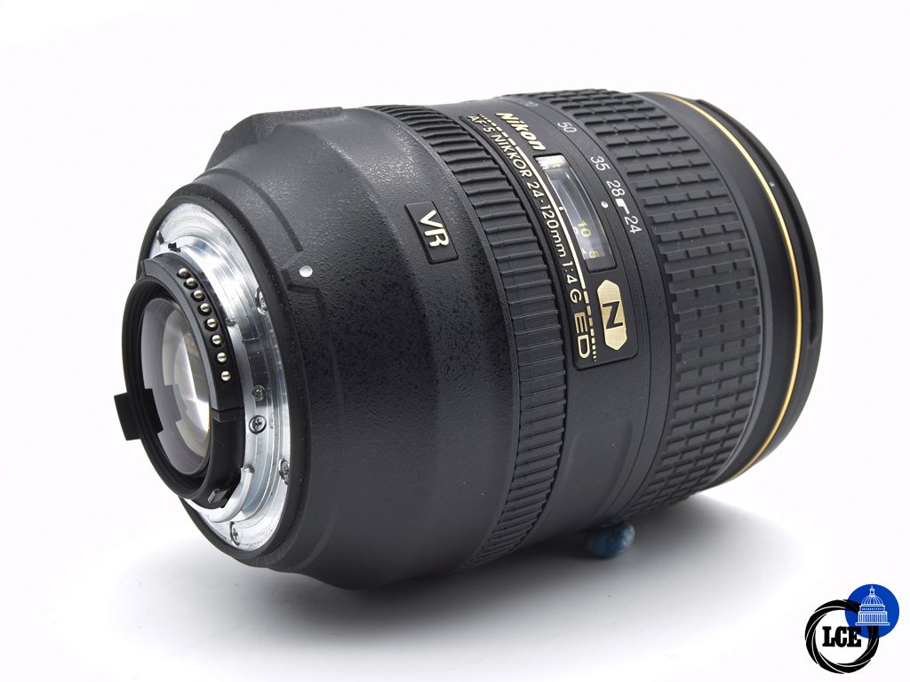 Nikon AF-S 24-120mm f/4 VR