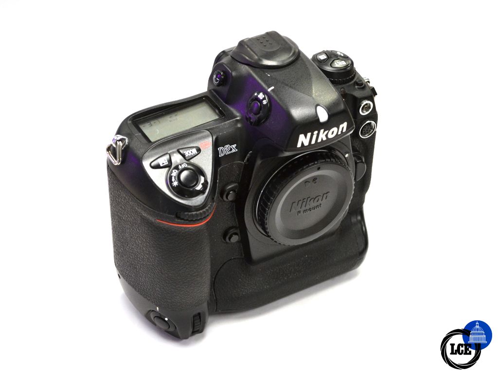 Nikon D2X *39.8K Actuations*