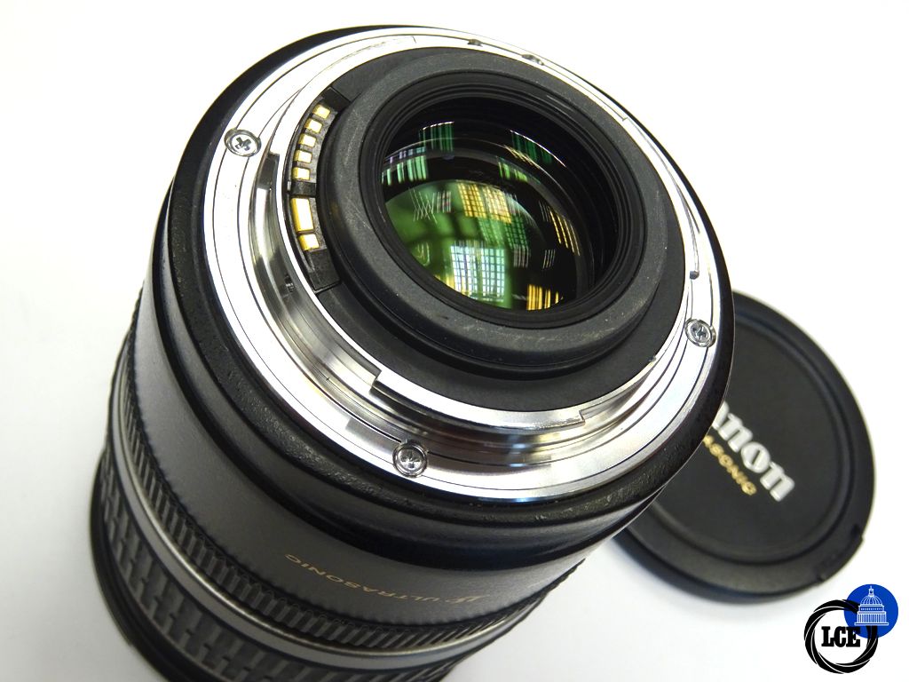 Canon EFS 17-55mm  f2.8 IS USM