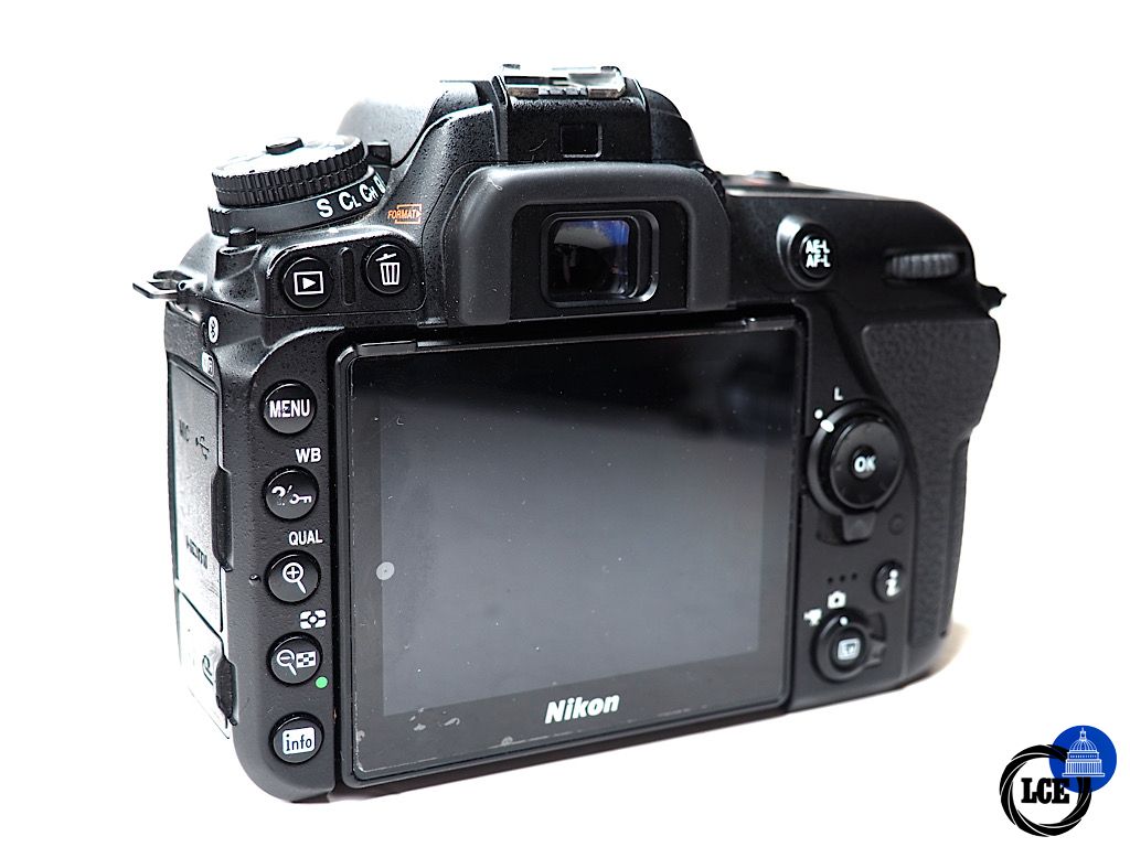 Nikon D7500 Body