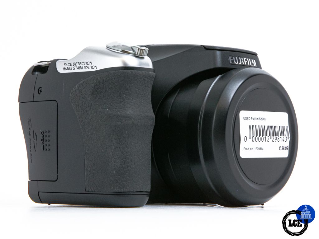 FujiFilm FinePix S8000fd