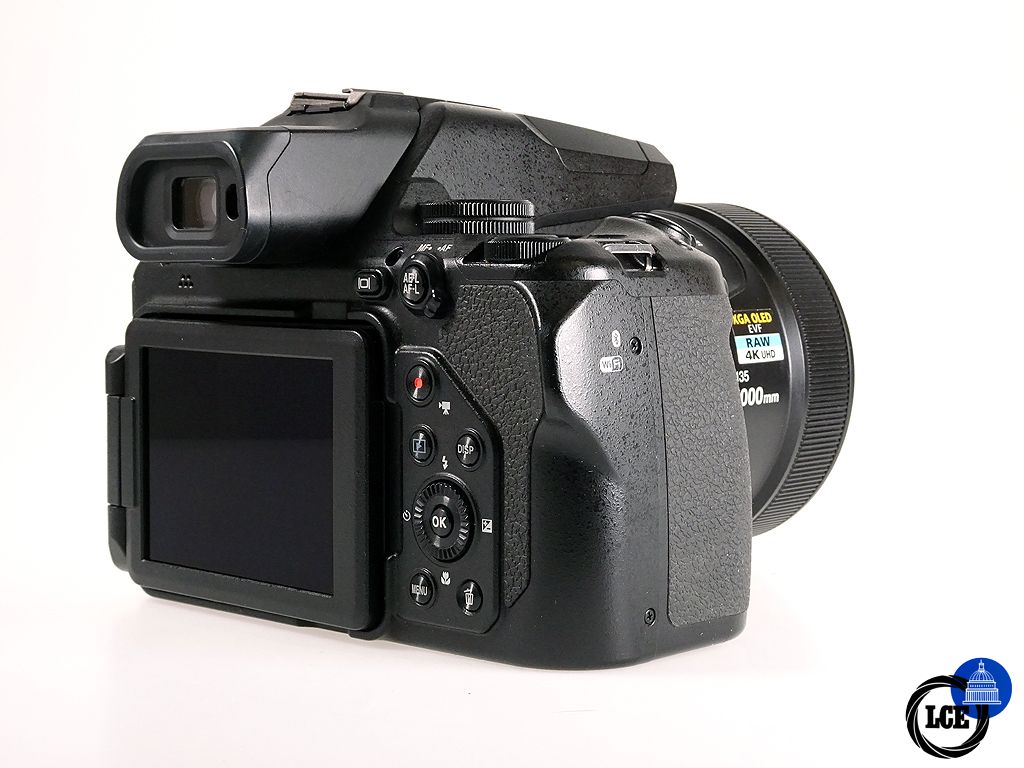 Nikon Coolpix P1000