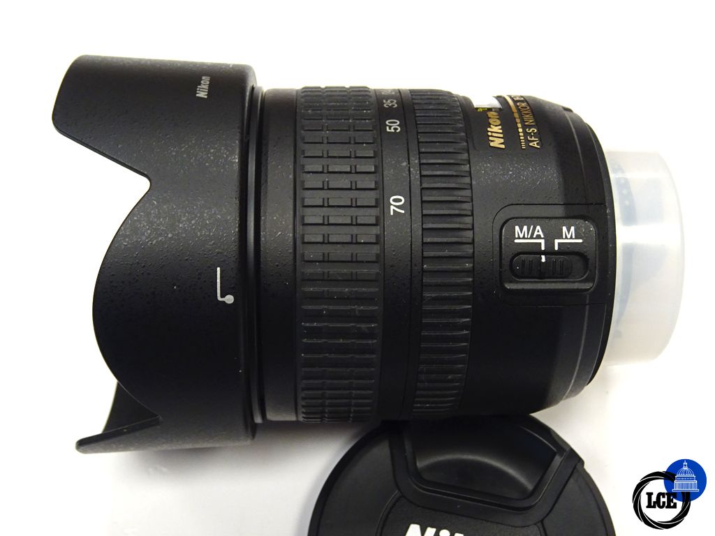 Nikon 18-70mm 3.5-4.5 G ED