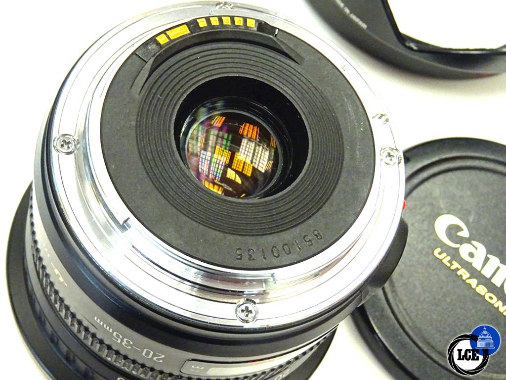 Canon EF 20-35mm f 3.5-4.5  