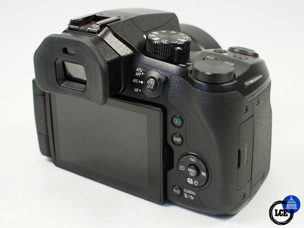 Panasonic FZ330 