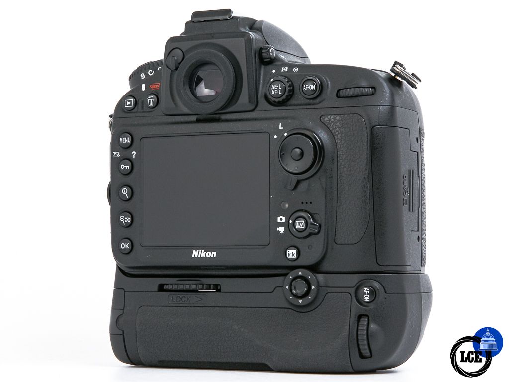 Nikon D800 + MB-D10 **6.5k Shutter Count**