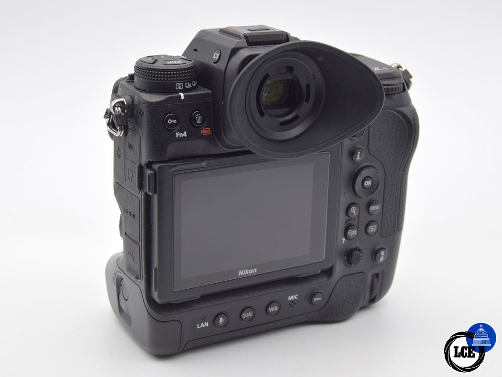 Nikon Z 9 Body (20330 Shutter Actuations)