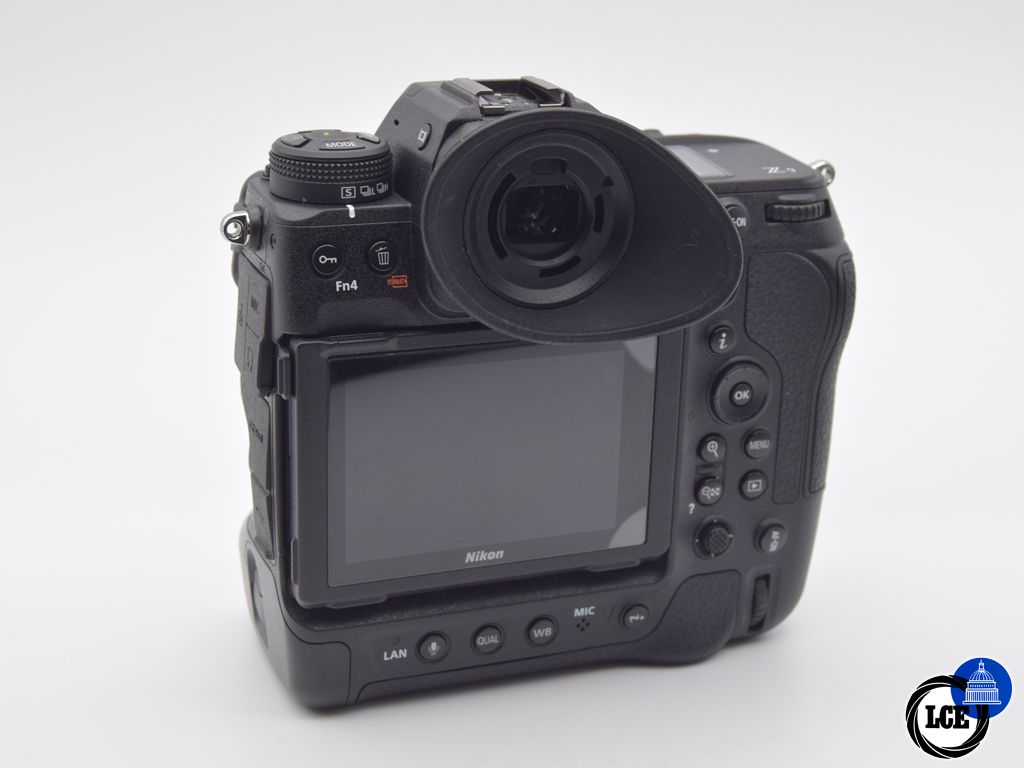 Nikon Z 9 Body (1868 Shutter Actuations)