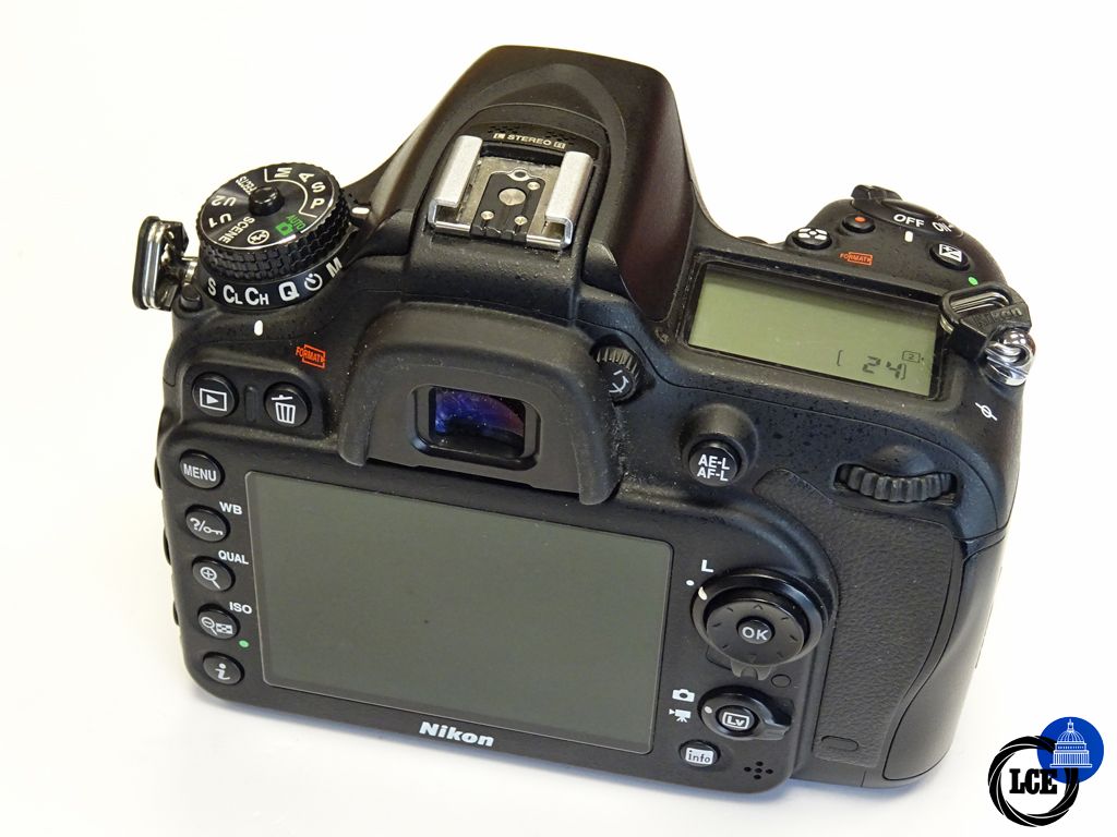 Nikon D7100